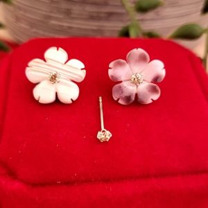 0.12ct Natural Diamond Lilac Mother of Pearl Stud Earrings