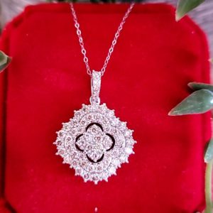 1ct Natural Diamond Special Clover Necklace